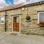 Holiday home 3 Bed In Pickering Oc-88958 *