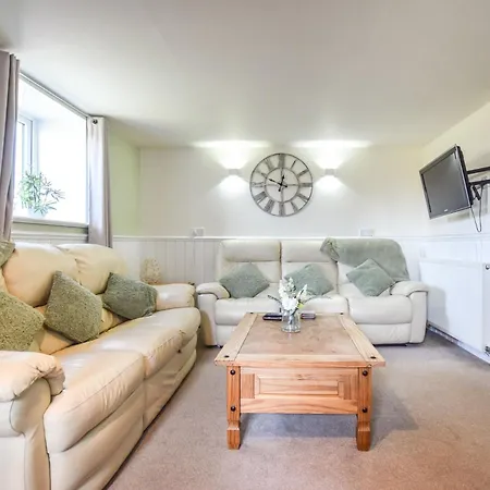 3 Bed In Pickering 88958 Holiday home
