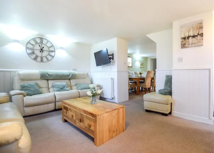3 Bed In Pickering Oc-88958