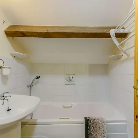 3 Bed In 88958 Newton-on-Rawcliffe